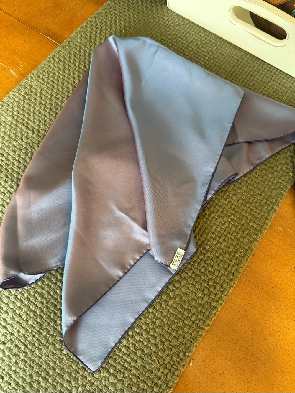 Vintage Hermès Purple Iridescent 100% Silk Scarf 26.5” Made in France - Picture 3 of 5